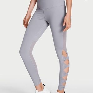 Victoria Sport Knockout Legging